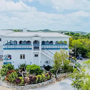 Serenity By The Water- One Bedroom Water View Providenciales