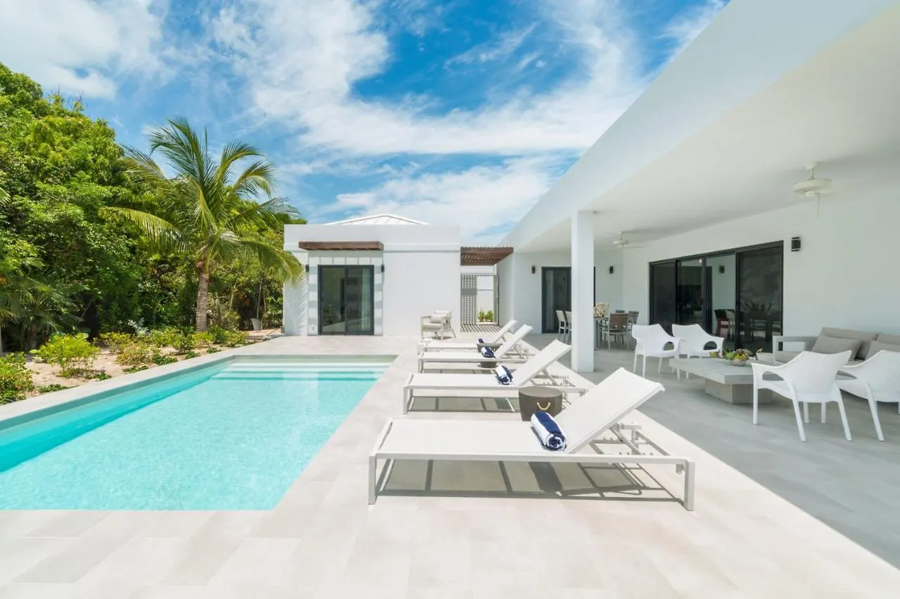 Tradewinds Villa contacts